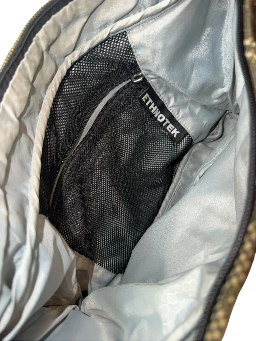 Men's Black Patterned Messenger Crossbody Bag